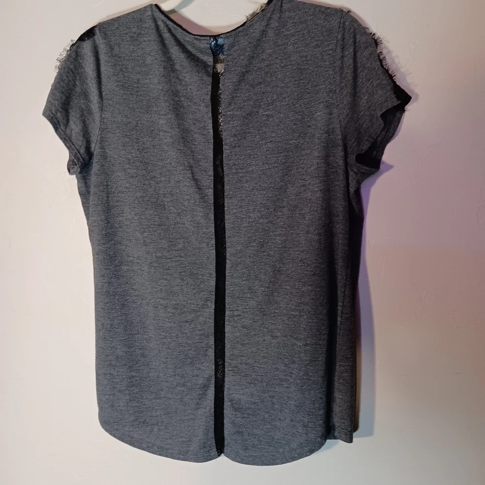 Simply Vera grey black lace top sz L - Picture 4 of 4